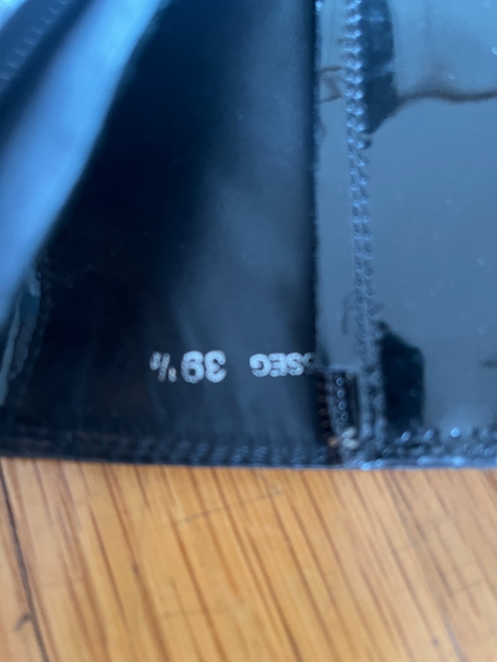 Burberry Black Patent Mid-Calf Heeled Boots - Picture 3 of 6